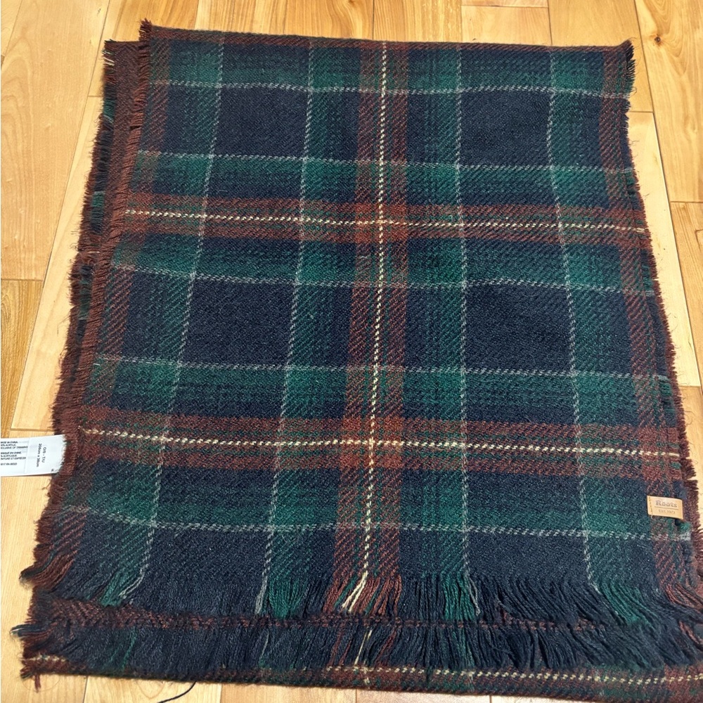 Roots “Cumberland” Ladies Check Scarf